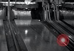 Immagine di Bowling New York United States USA, 1937, secondo 29 filmato di repertorio 65675029443