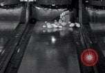 Immagine di Bowling New York United States USA, 1937, secondo 47 filmato di repertorio 65675029443