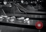 Immagine di Bowling New York United States USA, 1937, secondo 51 filmato di repertorio 65675029443