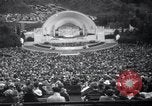 Standbild Ostern feiern Hollywood Los Angeles California USA, 1937, aus Sekunde 10 historischem Filmmaterial Videoclip 65675029448