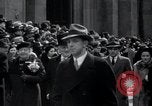 Standbild Ostern fashion parade New York United States USA, 1937, aus Sekunde 21 historischem Filmmaterial Videoclip 65675029450