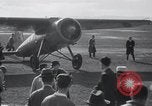 Image Amelia Earhart enregistrement vol solo Oakland California USA, 1935, de la seconde 6 séquences d'archives historiques vidéo 65675029459