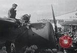 Image Amelia Earhart enregistrement vol solo Oakland California USA, 1935, de la seconde 11 séquences d'archives historiques vidéo 65675029459