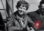 Image Amelia Earhart enregistrement vol solo Oakland California USA, 1935, de la seconde 23 séquences d'archives historiques vidéo 65675029459