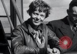 Image Amelia Earhart enregistrement vol solo Oakland California USA, 1935, de la seconde 24 séquences d'archives historiques vidéo 65675029459