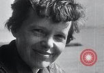 Image Amelia Earhart enregistrement vol solo Oakland California USA, 1935, de la seconde 26 séquences d'archives historiques vidéo 65675029459