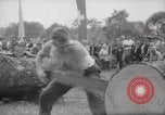 Immagine di Tree-chopping e concorsi di sezionatura Baviera Germania, 1967, secondo 26 filmato di repertorio 65675029474