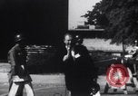 Standbild Arkansas National Guard unter Faubus blockieren Schule Integration Little Rock Arkansas USA, 1957, aus Sekunde 6 historischem Filmmaterial Videoclip 65675029477