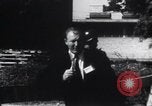 Standbild Arkansas National Guard unter Faubus blockieren Schule Integration Little Rock Arkansas USA, 1957, aus Sekunde 17 historischem Filmmaterial Videoclip 65675029477