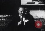 Standbild Arkansas National Guard unter Faubus blockieren Schule Integration Little Rock Arkansas USA, 1957, aus Sekunde 25 historischem Filmmaterial Videoclip 65675029477