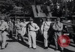 Standbild Arkansas National Guard unter Faubus blockieren Schule Integration Little Rock Arkansas USA, 1957, aus Sekunde 46 historischem Filmmaterial Videoclip 65675029477