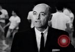 Standbild Little Rock Central High School auf der offiziellen Integration Little Rock Arkansas USA, 1963, aus Sekunde 31 historischem Filmmaterial Videoclip 65675029480