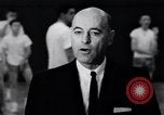 Standbild Little Rock Central High School auf der offiziellen Integration Little Rock Arkansas USA, 1963, aus Sekunde 44 historischem Filmmaterial Videoclip 65675029480