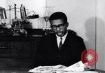 Image Daisy Bates et Ernest vert de Little Rock Nin Little Rock Arkansas USA, 1963, de la seconde 13 séquences d'archives historiques vidéo 65675029485