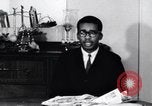 Image Daisy Bates et Ernest vert de Little Rock Nin Little Rock Arkansas USA, 1963, de la seconde 43 séquences d'archives historiques vidéo 65675029485