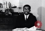 Image Daisy Bates et Ernest vert de Little Rock Nin Little Rock Arkansas USA, 1963, de la seconde 61 séquences d'archives historiques vidéo 65675029485