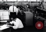 Immagine di La fabbrica della lampadina Little Rock Arkansas USA, 1963, secondo 3 filmato di repertorio 65675029487