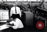 Immagine di La fabbrica della lampadina Little Rock Arkansas USA, 1963, secondo 4 filmato di repertorio 65675029487