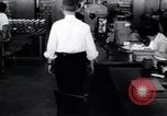Immagine di La fabbrica della lampadina Little Rock Arkansas USA, 1963, secondo 15 filmato di repertorio 65675029487