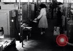 Immagine di La fabbrica della lampadina Little Rock Arkansas USA, 1963, secondo 28 filmato di repertorio 65675029487