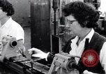 Immagine di La fabbrica della lampadina Little Rock Arkansas USA, 1963, secondo 45 filmato di repertorio 65675029487