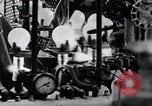 Immagine di La fabbrica della lampadina Little Rock Arkansas USA, 1963, secondo 58 filmato di repertorio 65675029487