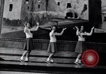 Image cheer leaders Little Rock Arkansas USA, 1963, de la seconde 9 séquences d'archives historiques vidéo 65675029493