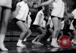Image cheer leaders Little Rock Arkansas USA, 1963, de la seconde 18 séquences d'archives historiques vidéo 65675029493
