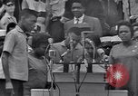 Image chanteurs américains de race noire Washington DC USA, 1963, de la seconde 35 séquences d'archives historiques vidéo 65675029516