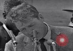 Image acteur Ossie Davis introduisant Burt Lancaster Washington DC USA, 1963, de la seconde 58 séquences d'archives historiques vidéo 65675029518
