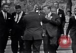 Immagine di Martin Luther King Jr con i diritti civili leader Washington DC USA, 1963, secondo 3 filmato di repertorio 65675029521