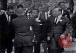 Immagine di Martin Luther King Jr con i diritti civili leader Washington DC USA, 1963, secondo 6 filmato di repertorio 65675029521