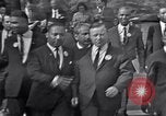 Immagine di Martin Luther King Jr con i diritti civili leader Washington DC USA, 1963, secondo 14 filmato di repertorio 65675029521