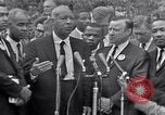 Immagine di Martin Luther King Jr con i diritti civili leader Washington DC USA, 1963, secondo 49 filmato di repertorio 65675029521