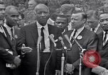 Immagine di Martin Luther King Jr con i diritti civili leader Washington DC USA, 1963, secondo 51 filmato di repertorio 65675029521