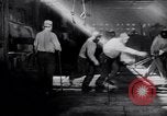 Immagine di Piani per aumentare la produzione di Dayton di piante di guerra Dayton Ohio USA, 1943, secondo 34 filmato di repertorio 65675029529