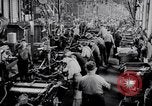 Immagine di Piani per aumentare la produzione di Dayton di piante di guerra Dayton Ohio USA, 1943, secondo 53 filmato di repertorio 65675029529