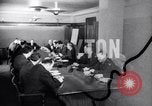 Standbild Die Einstellung von Frauen Krieg Mitarbeiter der Produktion Dayton Ohio USA, 1943, aus Sekunde 1 historischem Filmmaterial Videoclip 65675029530