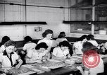 Standbild Deaktiviert die amerikanischen Arbeiter freiwillig während Zweiten Weltkrieg Arbeitskräftemangel Dayton Ohio USA, 1943, aus Sekunde 3 historischem Filmmaterial Videoclip 65675029531