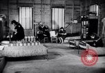 Standbild Zweiten Weltkrieg Krieg Arbeiter Wohnungsnot in Dayton Ohio Dayton Ohio USA, 1943, aus Sekunde 4 historischem Filmmaterial Videoclip 65675029533