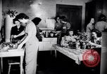 Standbild Zweiten Weltkrieg Krieg Arbeiter Wohnungsnot in Dayton Ohio Dayton Ohio USA, 1943, aus Sekunde 14 historischem Filmmaterial Videoclip 65675029533