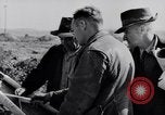 Standbild Zweiten Weltkrieg Krieg Arbeiter Wohnungsnot in Dayton Ohio Dayton Ohio USA, 1943, aus Sekunde 28 historischem Filmmaterial Videoclip 65675029533