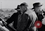 Standbild Zweiten Weltkrieg Krieg Arbeiter Wohnungsnot in Dayton Ohio Dayton Ohio USA, 1943, aus Sekunde 31 historischem Filmmaterial Videoclip 65675029533