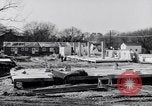 Standbild Zweiten Weltkrieg Krieg Arbeiter Wohnungsnot in Dayton Ohio Dayton Ohio USA, 1943, aus Sekunde 35 historischem Filmmaterial Videoclip 65675029533