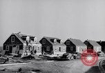 Standbild Zweiten Weltkrieg Krieg Arbeiter Wohnungsnot in Dayton Ohio Dayton Ohio USA, 1943, aus Sekunde 41 historischem Filmmaterial Videoclip 65675029533