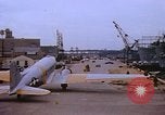 Image Douglas DC-3 océan Antarctique, 1950, de la seconde 18 séquences d'archives historiques vidéo 65675029538