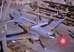 Image Douglas DC-3 océan Antarctique, 1950, de la seconde 36 séquences d'archives historiques vidéo 65675029538