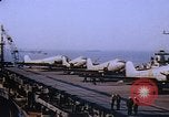 Image Douglas DC-3 océan Antarctique, 1950, de la seconde 52 séquences d'archives historiques vidéo 65675029538