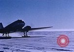 Standbild George 1 Suche rescue der Antarktis, 1950, aus Sekunde 17 historischem Filmmaterial Videoclip 65675029553