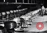 Image galvanisation de fils United States USA, 1924, de la seconde 41 séquences d'archives historiques vidéo 65675029555